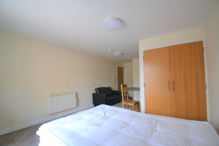 1 bedroom Studio flat to let in Abbey Street, Cambridge, CB1