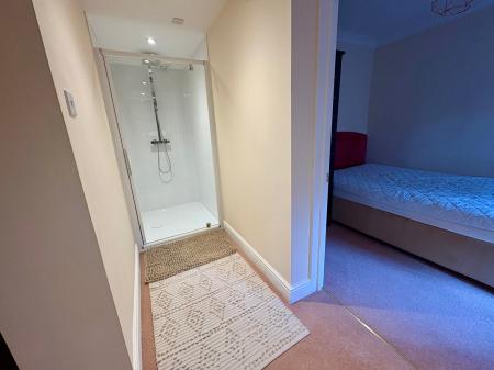 1 bedroom Bungalow to let in The Annexe
