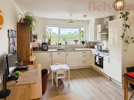 2 bedroom Apartment for sale in Falmouth Avenue, Cambridge, CB3