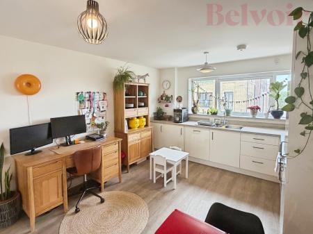 2 bedroom Apartment for sale in Falmouth Avenue, Cambridge, CB3