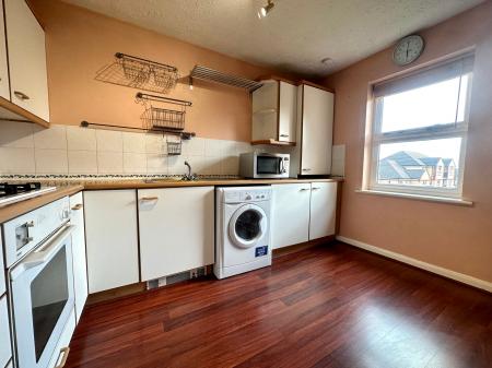2 bedroom Flat to let in College Fields, Woodhead Drive, Cambridge, CB4