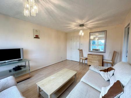2 bedroom Flat to let in College Fields, Woodhead Drive, Cambridge, CB4