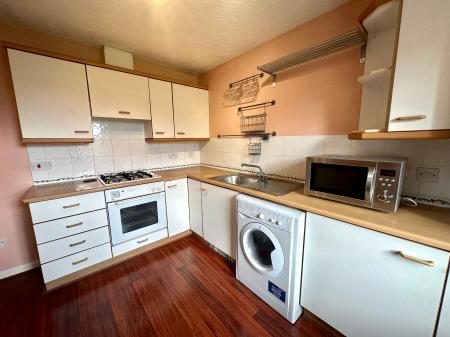 2 bedroom Flat to let in College Fields, Woodhead Drive, Cambridge, CB4