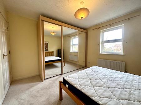 2 bedroom Flat to let in College Fields, Woodhead Drive, Cambridge, CB4