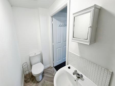 3 bedroom Town house for sale in Rosehip Road, Orchard Park, Cambridge, CB4
