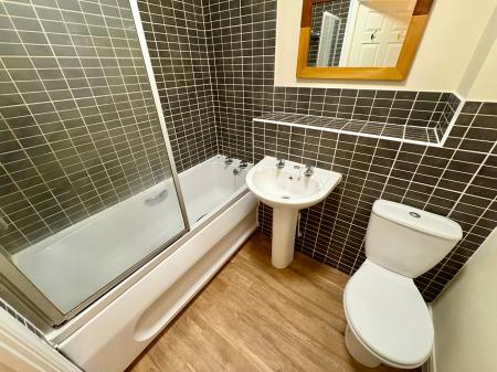 1 bedroom Flat to let in Bourneys Manor Close, Willingham, CB24
