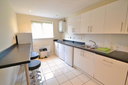 1 bedroom House share to let in Circus Drive, Orchard Park, Cambridge, CB4