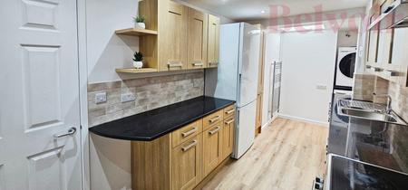 1 bedroom House share to let in Livermore Close, King's Hedges, Cambridge, CB4