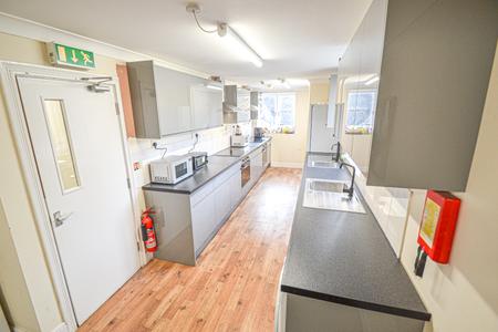 1 bedroom House share to let in Mill Road, Cambridge, CB1