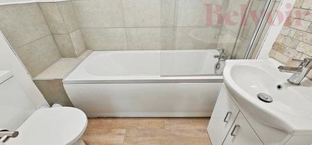 1 bedroom Flat to let in Cross Street, Saffron Walden, CB10