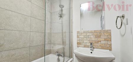 1 bedroom Flat to let in Cross Street, Saffron Walden, CB10