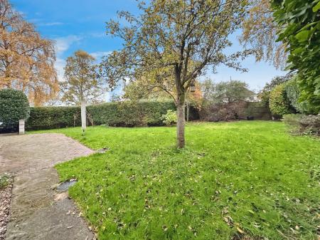 3 bedroom Detached bungalow for sale in Brooke Road, Hednesford, Cannock, WS12