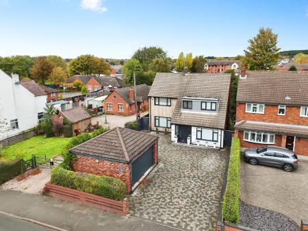 3 bedroom Detached house for sale in Cannock Road, Heath Hayes, Cannock, WS12