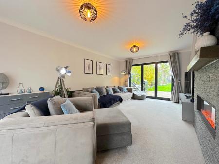 3 bedroom Detached house for sale in Cannock Road, Heath Hayes, Cannock, WS12