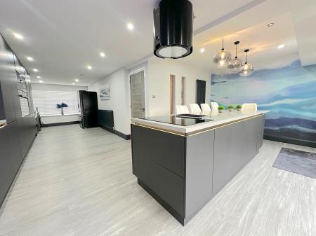 3 bedroom Detached house for sale in Cannock Road, Heath Hayes, Cannock, WS12