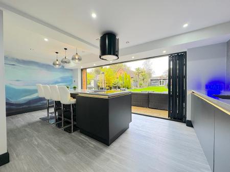 3 bedroom Detached house for sale in Cannock Road, Heath Hayes, Cannock, WS12