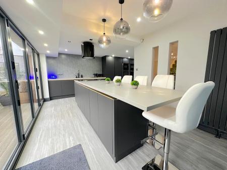 3 bedroom Detached house for sale in Cannock Road, Heath Hayes, Cannock, WS12