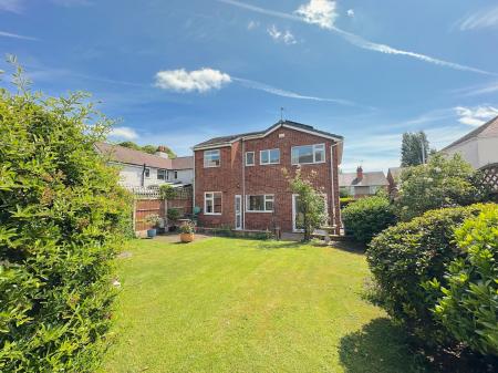4 bedroom Detached house for sale in Hednesford Street, Cannock Town Centre, Cannock, WS11