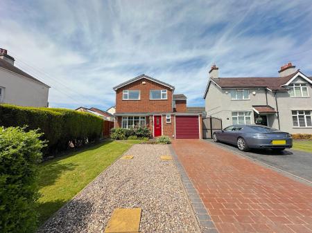 4 bedroom Detached house for sale in Hednesford Street, Cannock Town Centre, Cannock, WS11