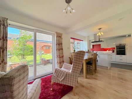 4 bedroom Detached house for sale in Hednesford Street, Cannock Town Centre, Cannock, WS11