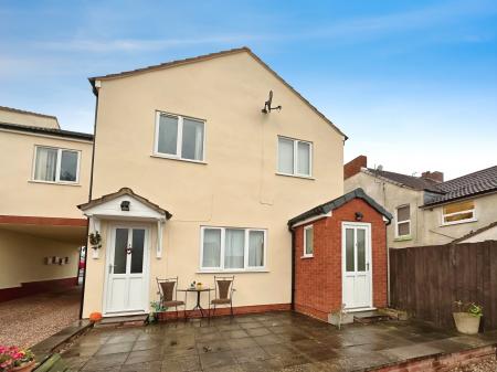 8 bedroom Block of Apartments for sale in Mount Street, Hednesford, Cannock, WS12