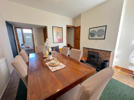 4 bedroom Terraced House for sale in Rawnsley Road, Hednesford, Cannock, WS12