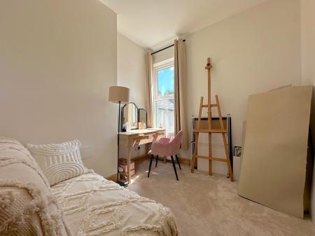 4 bedroom Terraced House for sale in Rawnsley Road, Hednesford, Cannock, WS12