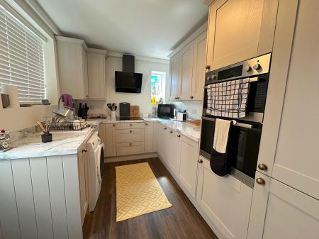 4 bedroom Terraced House for sale in Rawnsley Road, Hednesford, Cannock, WS12