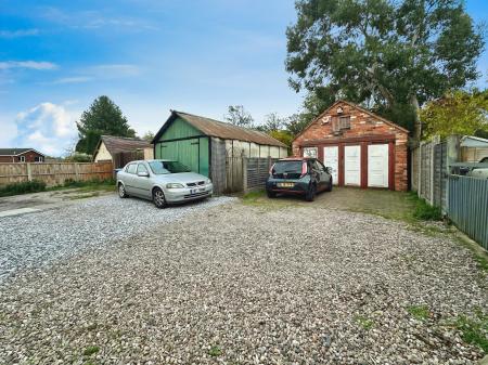 3 bedroom Terraced House for sale in Station Street, Cheslyn Hay, Walsall, WS6
