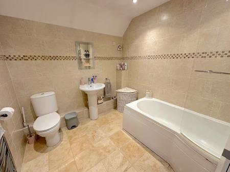 4 bedroom Detached house for sale in Wood Lane, Wedges Mills, Cannock, WS11