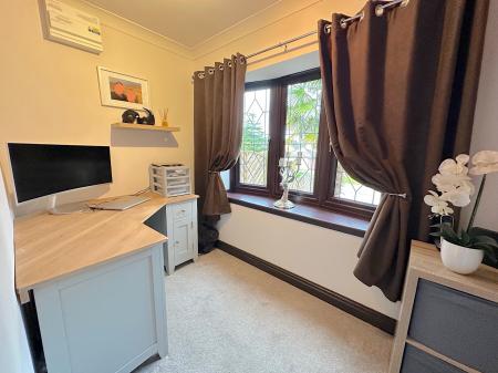 4 bedroom Detached house for sale in The Hamlet, Norton Canes, Cannock, WS11