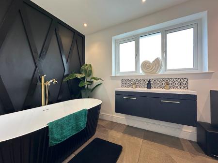 4 bedroom Detached house for sale in The Hamlet, Norton Canes, Cannock, WS11