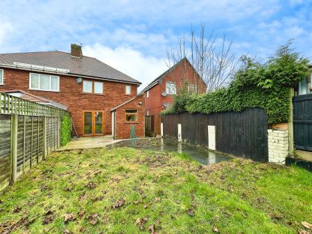 3 bedroom Semi-detached house for sale in Huntington Terrace Road, Cannock, WS11