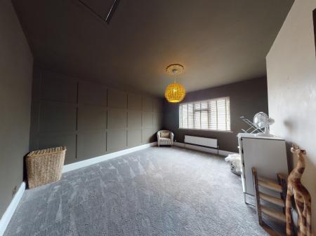 4 bedroom Semi-detached house for sale in Belt Road, Hednesford, Cannock, WS12