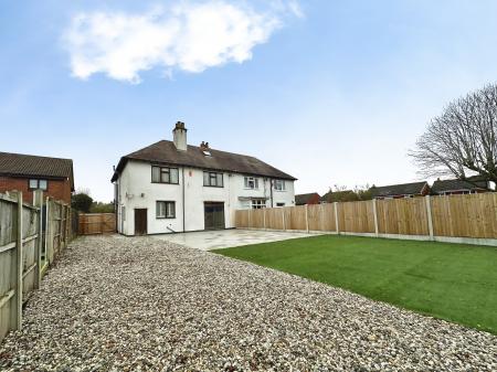 4 bedroom Semi-detached house for sale in Belt Road, Hednesford, Cannock, WS12