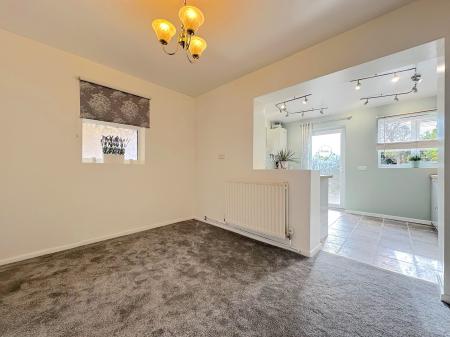 3 bedroom Semi-detached house for sale in Manor Avenue, Great Wyrley, Walsall, WS6