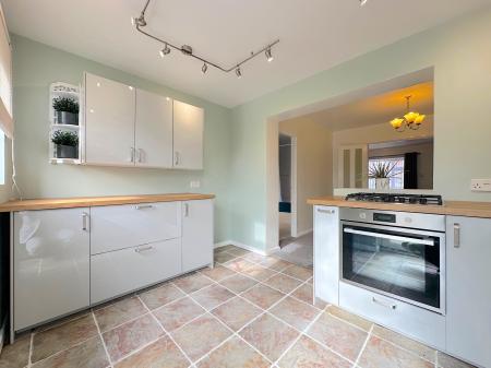 3 bedroom Semi-detached house for sale in Manor Avenue, Great Wyrley, Walsall, WS6