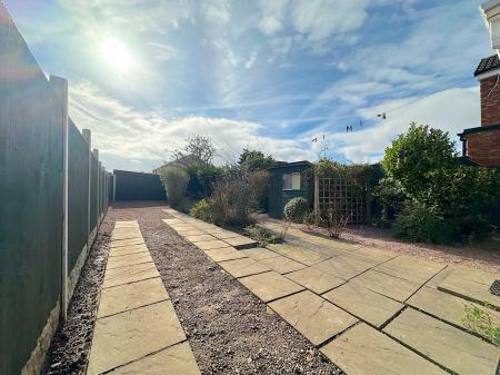 3 bedroom Semi-detached house for sale in Manor Avenue, Great Wyrley, Walsall, WS6