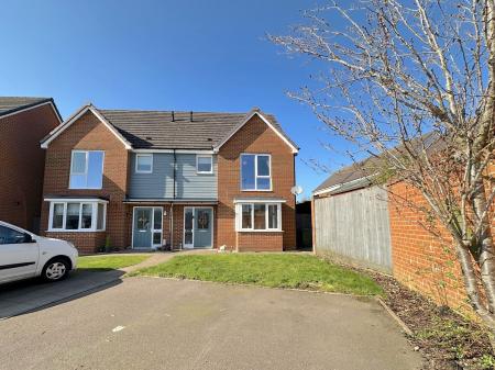 Elizabeth Road, Huntington, Cannock, WS11