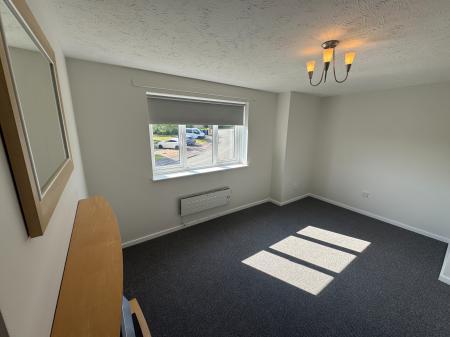 2 bedroom Apartment to let in Apple Walk, Heath Hayes, Cannock, WS11