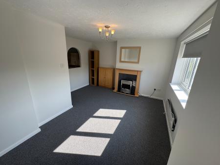 2 bedroom Apartment to let in Apple Walk, Heath Hayes, Cannock, WS11