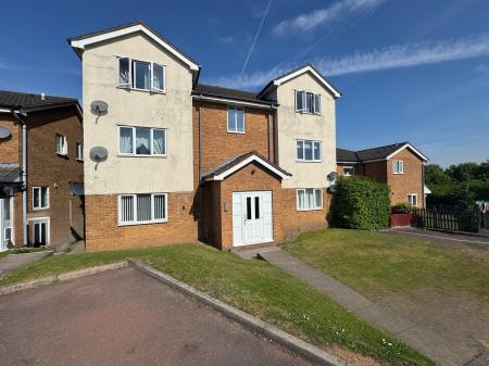 2 bedroom Apartment to let in Apple Walk, Heath Hayes, Cannock, WS11