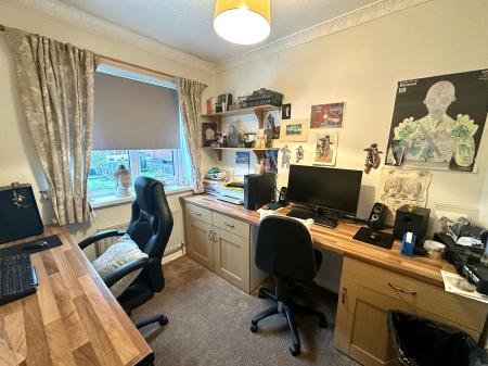 3 bedroom Semi-detached house for sale in Bridges Crescent, Norton Canes, Cannock, WS11