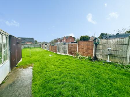 3 bedroom Semi-detached house for sale in Bridges Crescent, Norton Canes, Cannock, WS11