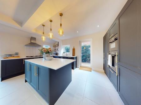 5 bedroom Detached house for sale in Hednesford Street, Cannock Town Centre, Cannock, WS11