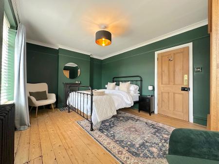 5 bedroom Detached house for sale in Hednesford Street, Cannock Town Centre, Cannock, WS11