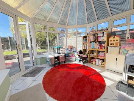 2 bedroom End of terrace house for sale in Lawnswood Close, Heath Hayes, Cannock, WS12