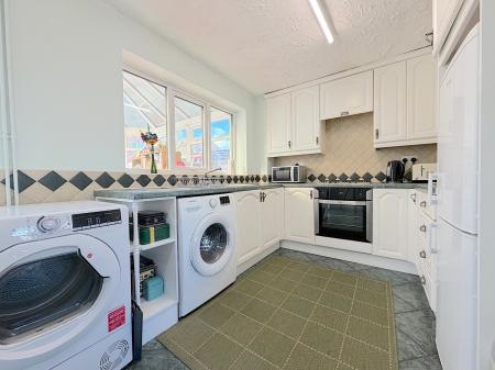 2 bedroom End of terrace house for sale in Lawnswood Close, Heath Hayes, Cannock, WS12