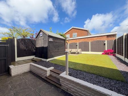 3 bedroom Semi-detached house for sale in Evergreen Heights, Hednesford, Cannock, WS12