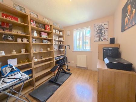3 bedroom Semi-detached house for sale in Evergreen Heights, Hednesford, Cannock, WS12